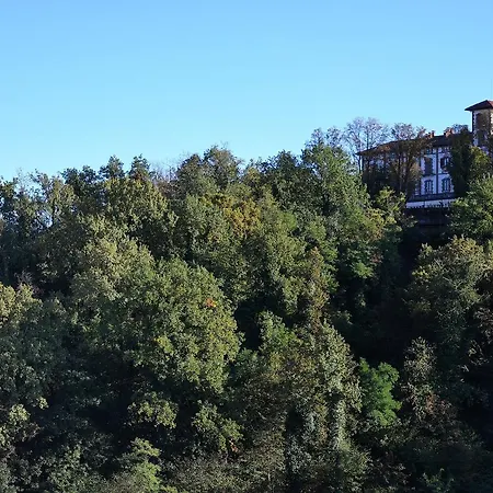 Conte Riccardi Hotel 3*