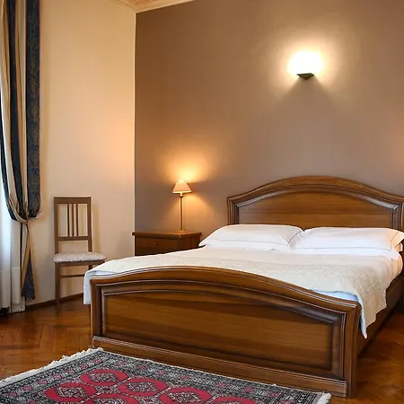 Conte Riccardi 3* Rocca D'Arazzo