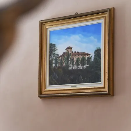 Conte Riccardi Hotel Rocca D'Arazzo