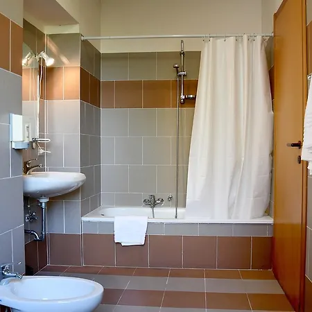 Hotel Conte Riccardi