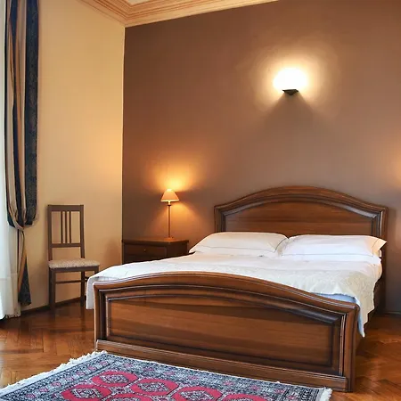 Hotel Conte Riccardi 3*